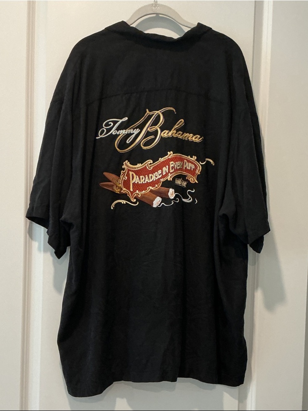 Tommy Bahama “Paradise in Every Puff” Black Silk Short Sleeve Shirt